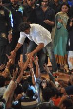 Hrithik Roshan at Dahi Handi events in Mumbai on 10th Aug 2012 (63).JPG